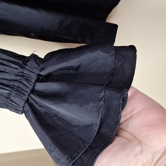 Scarlet Darkness Black Lace-Up Gothic Top | Ruffle Poet Sleeve Blouse | Size M - Picture 4 of 11